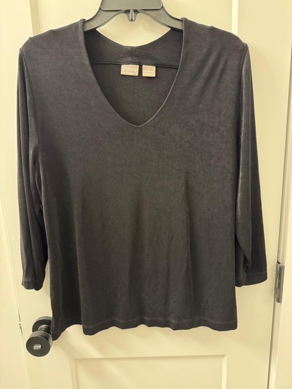 Chico's Black V-Neck 3/4-lengthSleeve Top